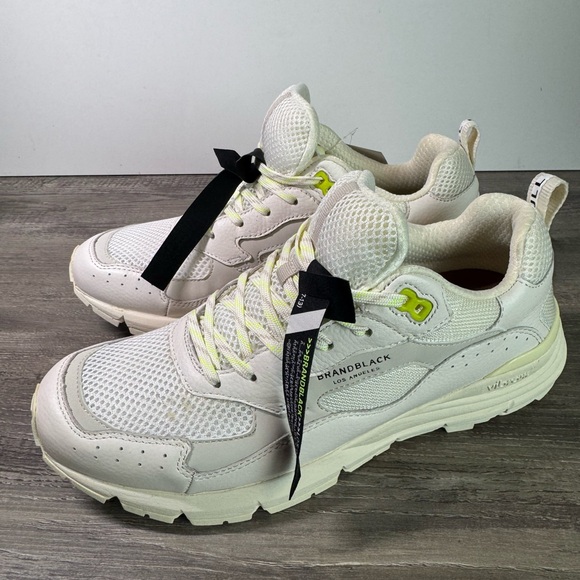 Brandblack Nomo White/Taupe Grey Sneakers unisex 9/11 $195 NWT - Picture 3 of 11